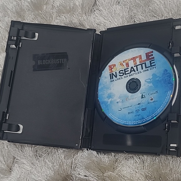 Rare Old stuck Bundle of PC games 🎮 & Movie - Picture 7 of 7